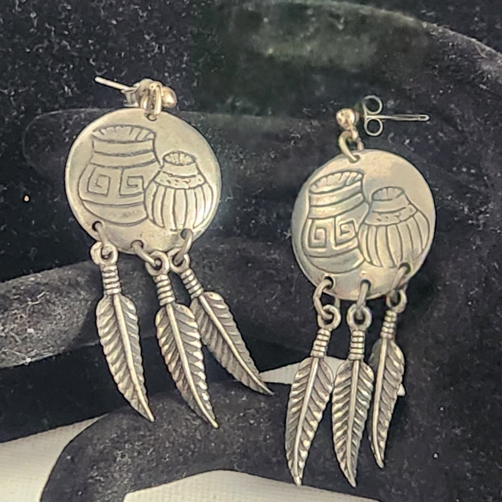 Southwestern Etched Pottery and Feather Dangle Post Earrings‎ Silver Tone